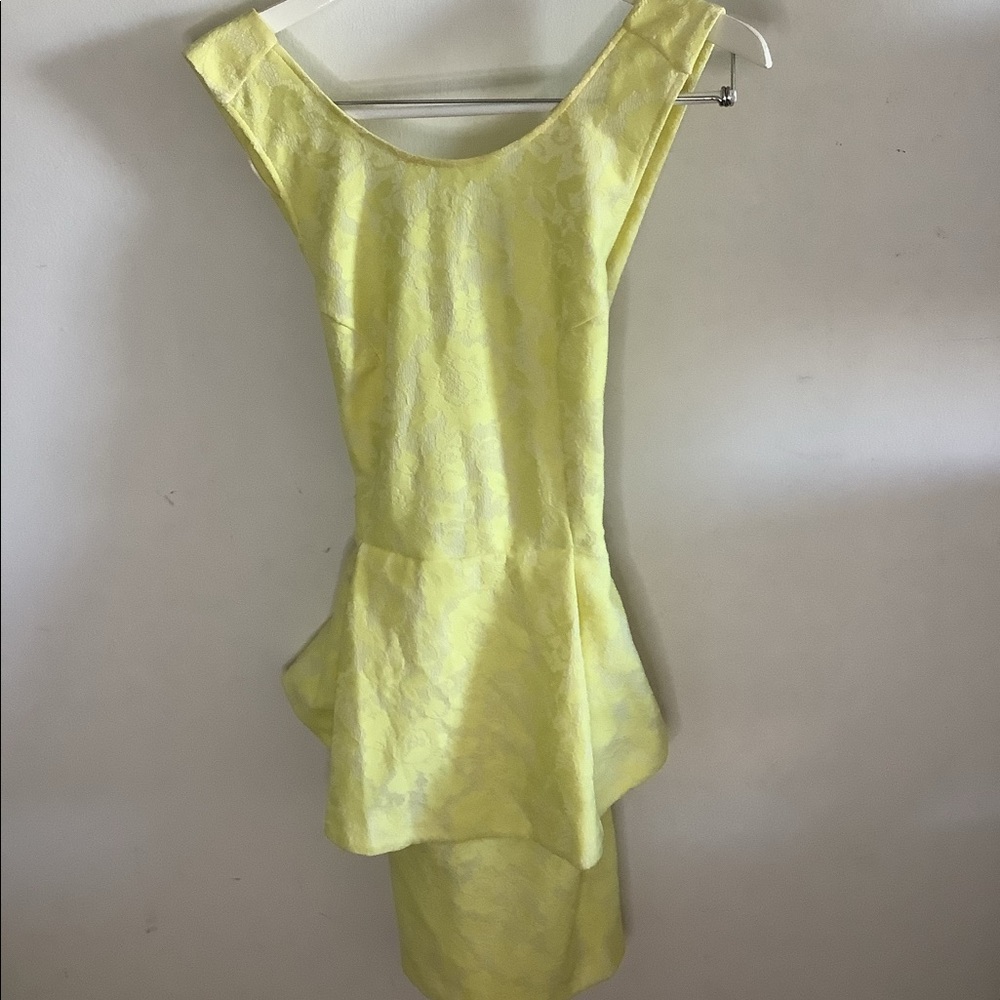 H&M yellow spring dress retro